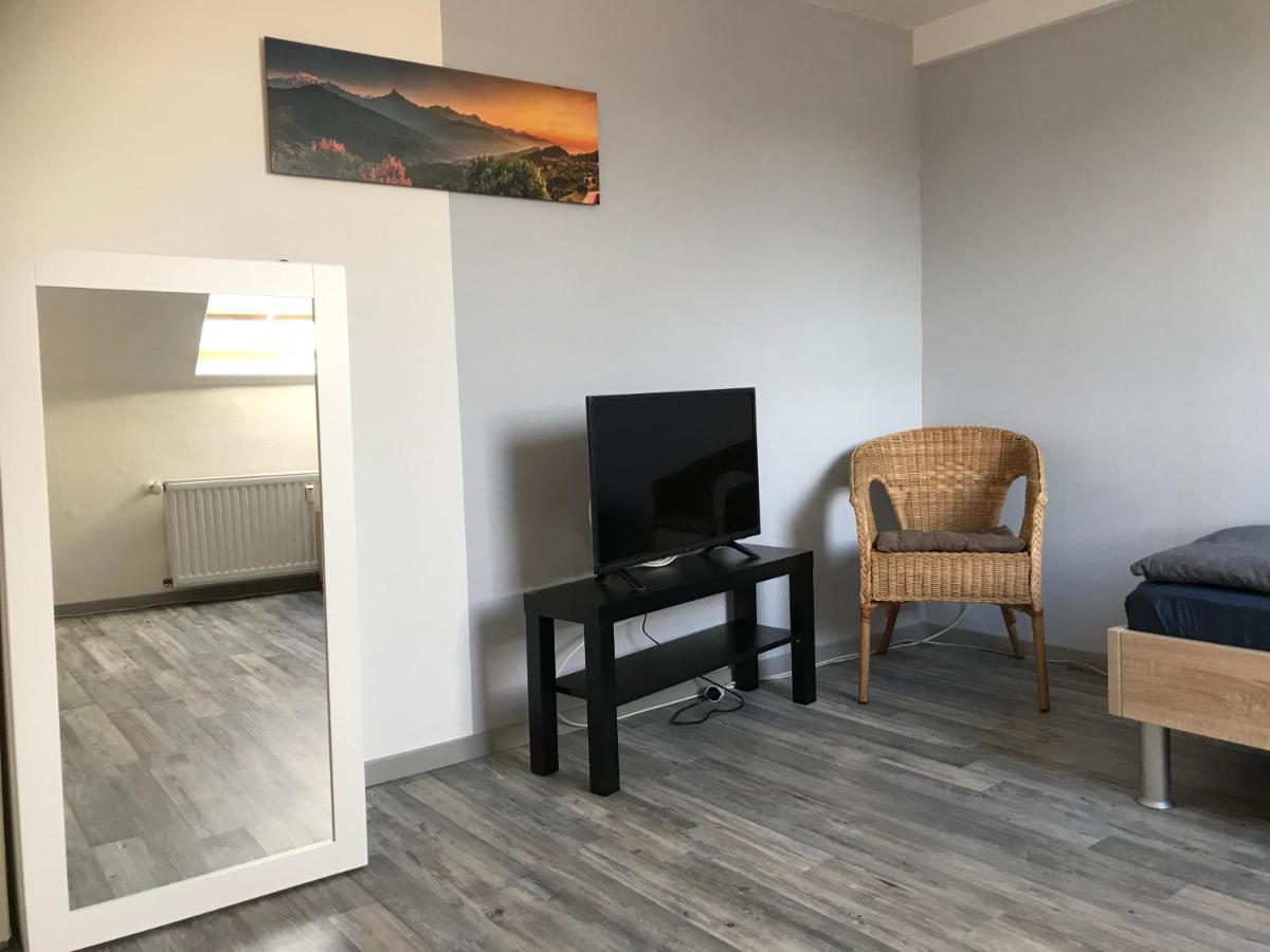 Monteur - Privat Zimmer Langerwehe Geich Exteriér fotografie