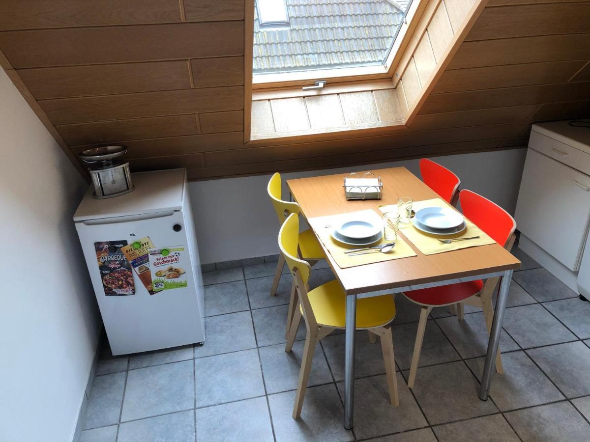 Monteur - Privat Zimmer Langerwehe Geich Exteriér fotografie